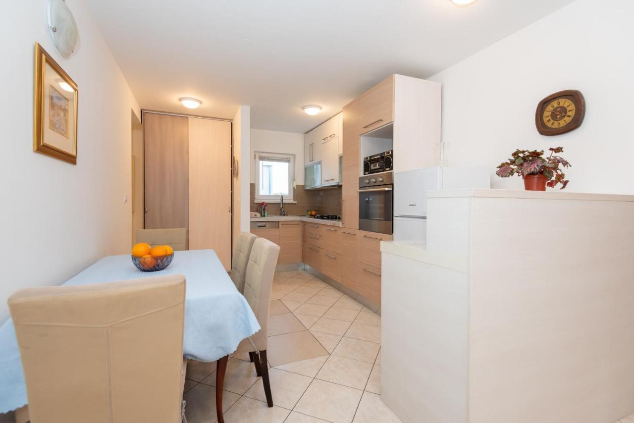 Apartman Valter Zadar Bagian luar foto
